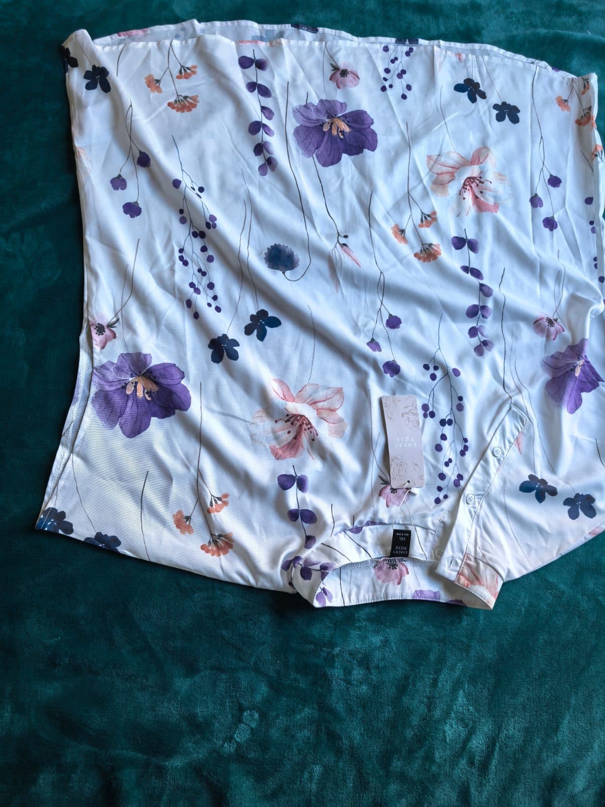 White floral button-up bodysuit blouse